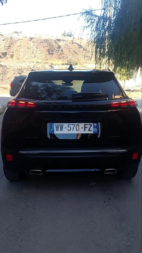 Peugeot 2008 2025 GT