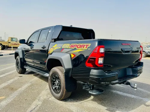 Toyota HILUX GR VIP 2025 