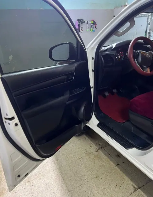 Toyota HILUX 4X4 2023 الفطيم