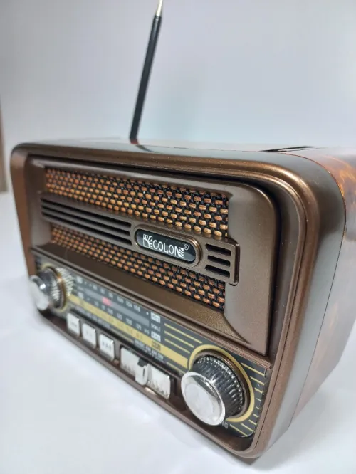 Poste radio vintage