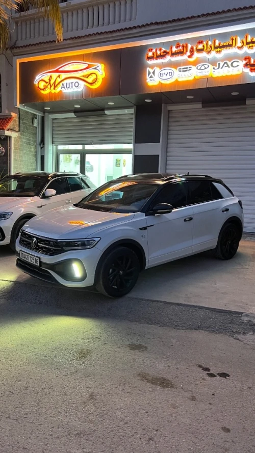 Volkswagen T-Roc 2025 Rlien kit blak + sono