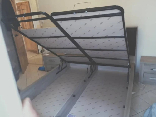 Chambre à coucher DOGTAS.