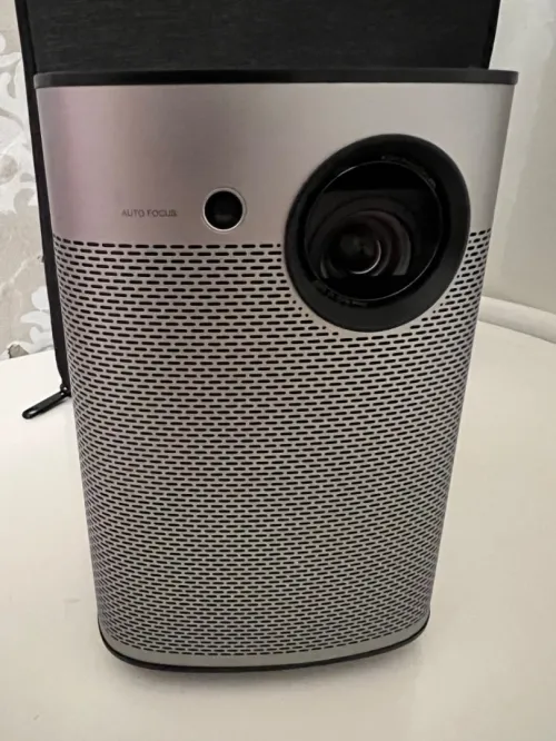 XGIMI HALO 
