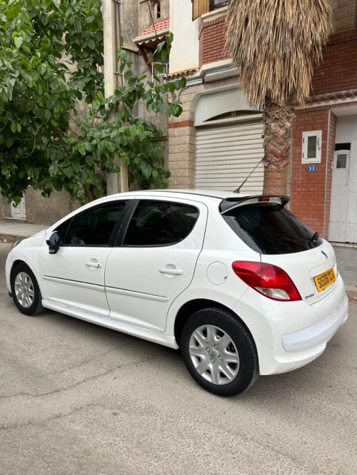 Peugeot 207 2012 207