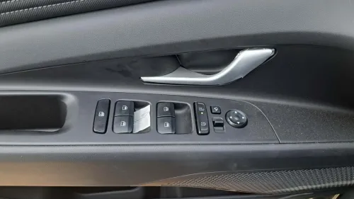 Hyundai Elantra 2025 GLX