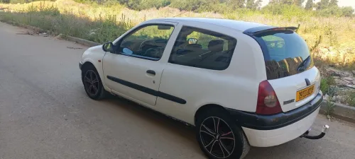 Renault Clio 2 2002 Extreme