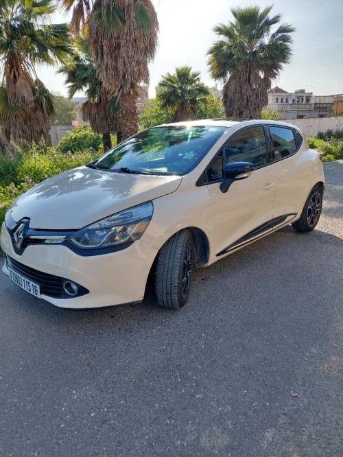 Renault Clio 4 2015 Ivory