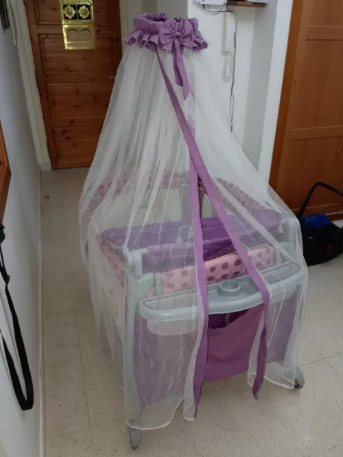 Poucette lit bébé, siège auto et chaise bébé 