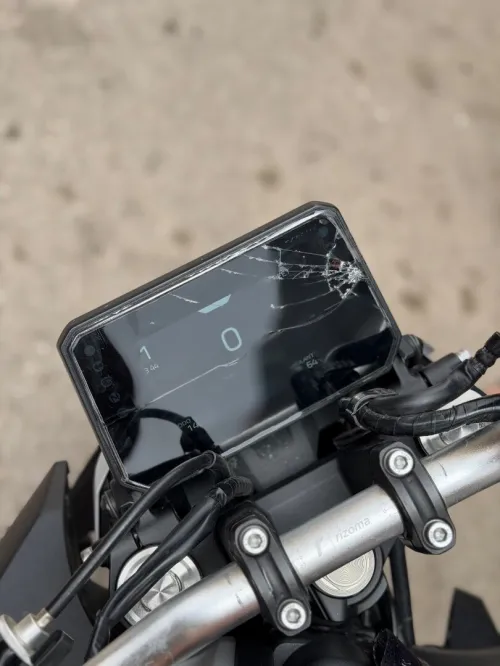 YAMAHA MT07 2025