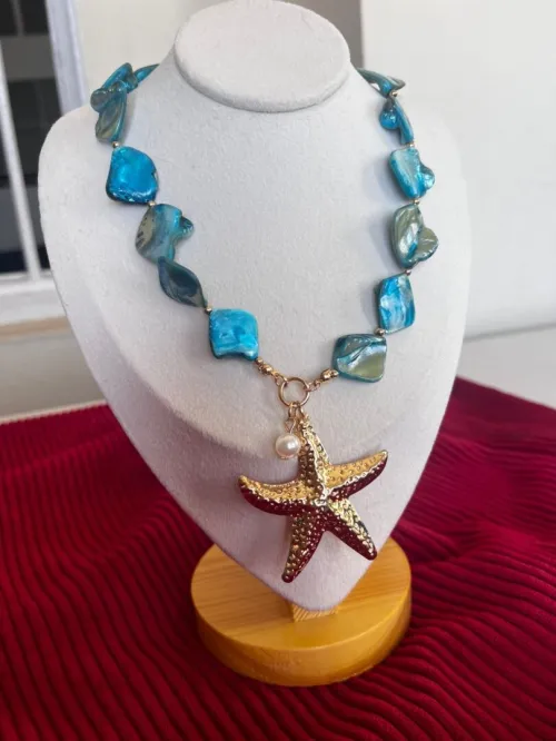 Collier étoile bleu en acier inoxydable