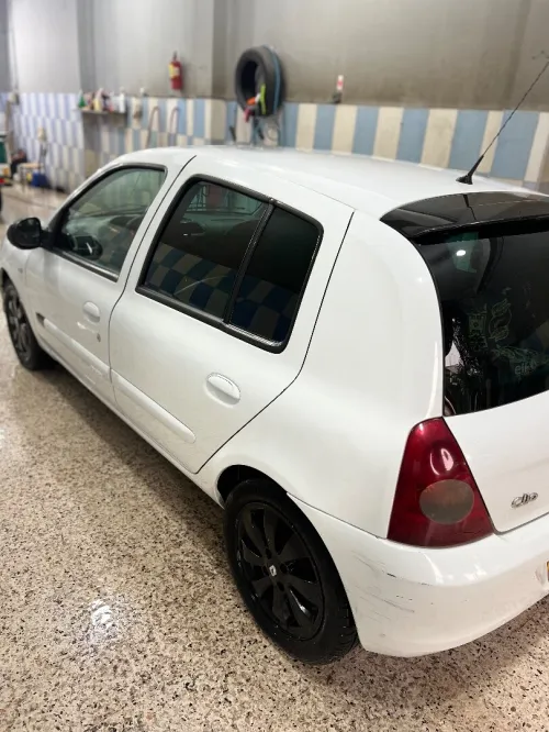 Renault Clio Campus 2013 Extreme