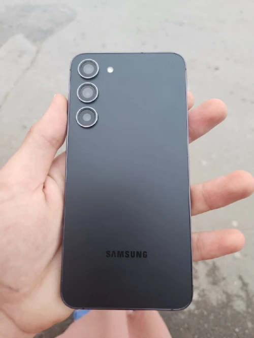 SAMSUNG GALAXY S23 plus(راني نليكيدي اقرا لتحت)