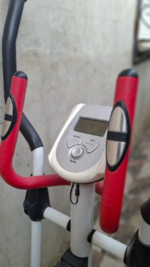 Machine de sport éliptique + vélo cardio 2en1