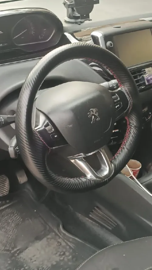 Peugeot 208 2016 208