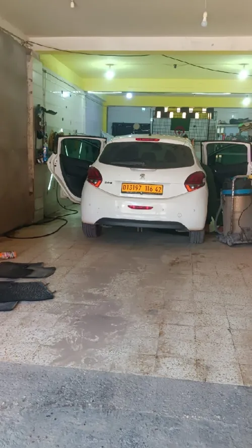 Peugeot 208 2016 208