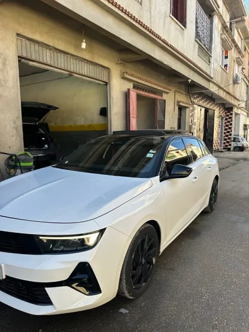Opel Astra 2023 