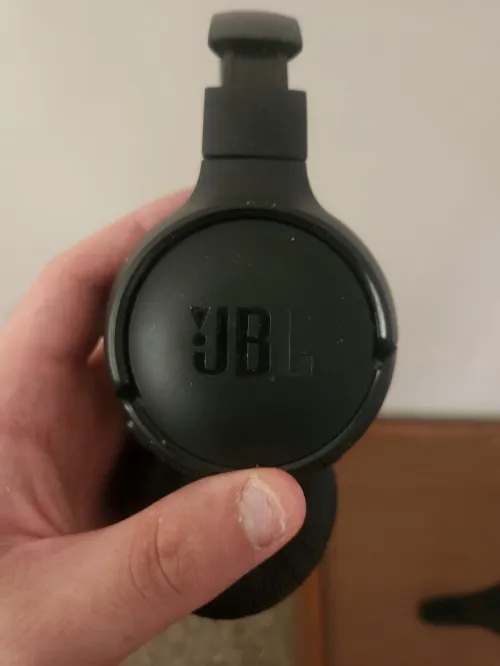 JBL tune 520 BT