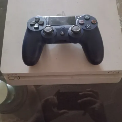 Playstation 4 model CUH-2116A