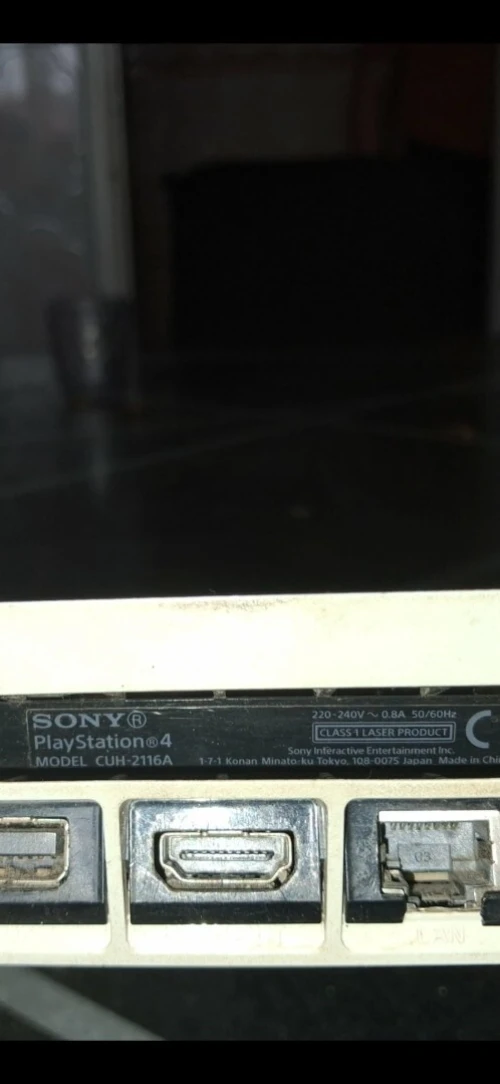 Playstation 4 model CUH-2116A