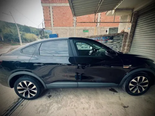 Renault Arkana 2022 E-tech Engeered