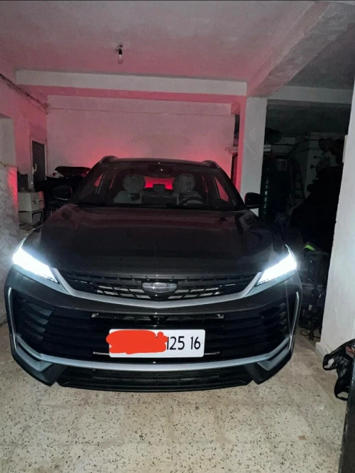 Geely Coolray 2025 