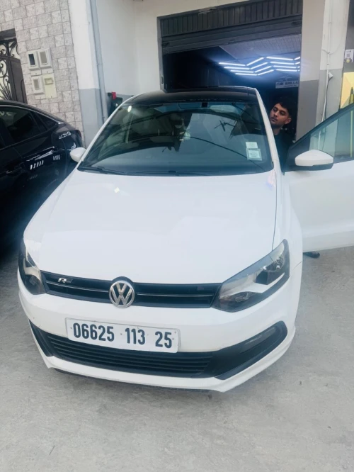 Volkswagen Polo 2013 R-line