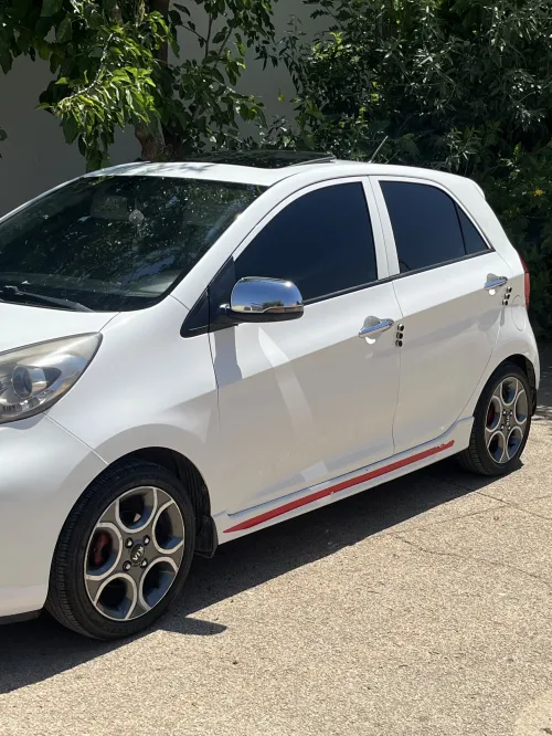 Kia Picanto 2015 Robo