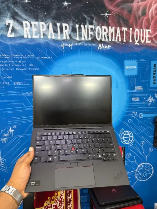 Lenovo thinkpad X1 Carbon Gen12