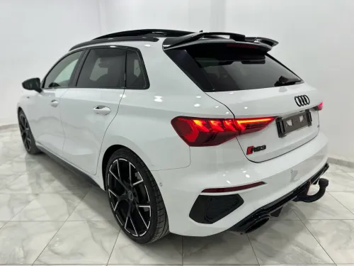Audi A3 2023 S line kit Rs3