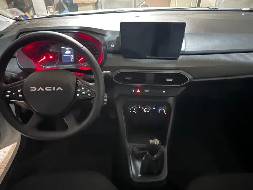 Dacia Sandero 2025 Essential