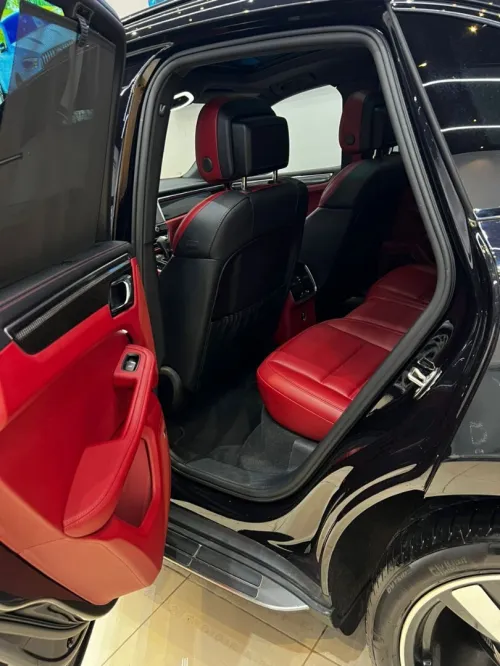 Porsche Macan 2024 Macan T