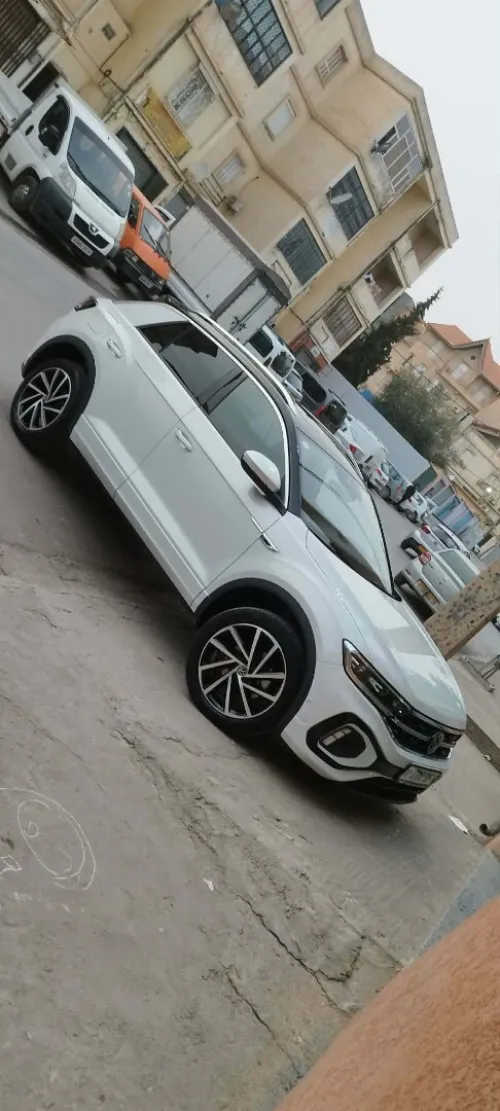 Volkswagen T-Roc 2025 R-Line 