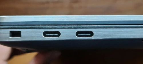 PC Portable Haut de Gamme Core i7  16 Go RAM  SSD 500 Go  Windows 11 Pro