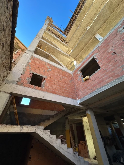 Entrepreneur entreprise travaux bâtiment tce