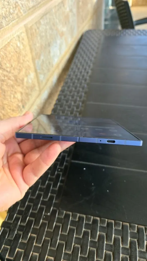 Samsung Galaxy z fold 6