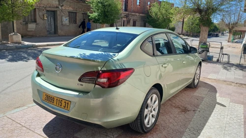 Opel Astra 2015 Enjoy