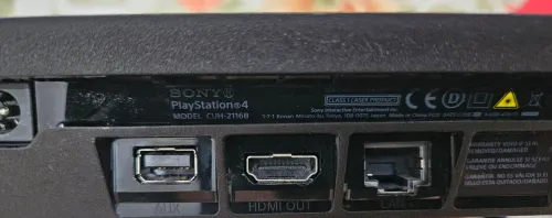 Playstation 4 Slim 1TB