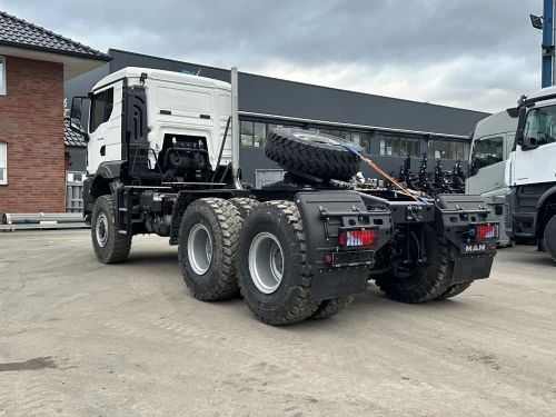 MAN 40.480 6x6 2026