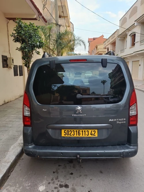 Peugeot Partner 2013 Tepee Allure 