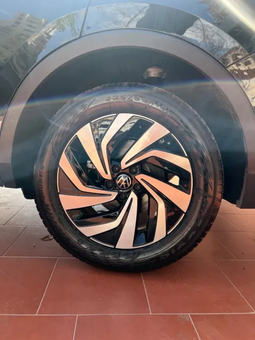 Volkswagen Tiguan 2025 L