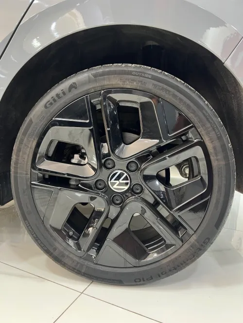 Volkswagen Golf 8,5 2025 R line