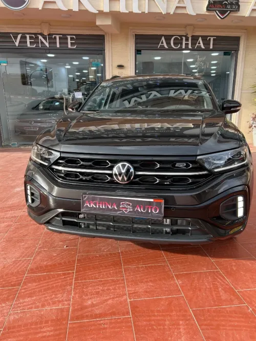 Volkswagen T.Roc black 2025 