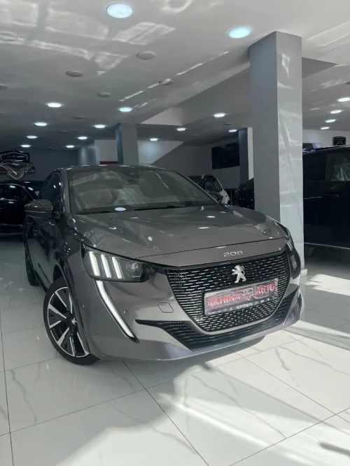 Peugeot 208 2024 GT