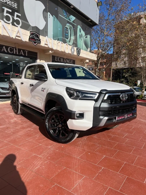 Toyota Hilux 2025 Adventure