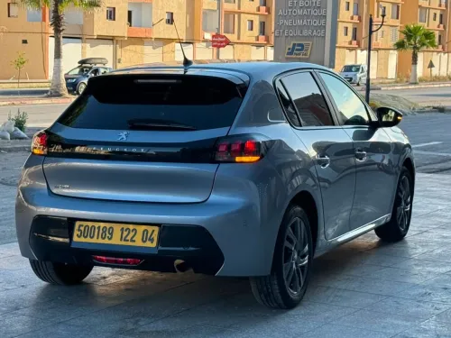 Peugeot 208 2022 Allure