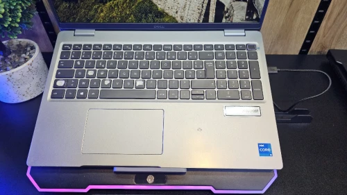 Dell latitude 5520
