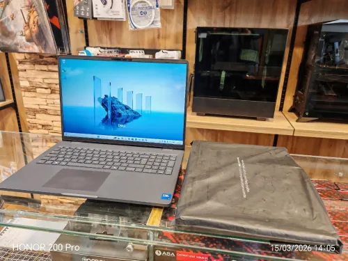 DELL PRO 16 PC16250