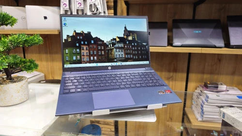 HP pavilion 15