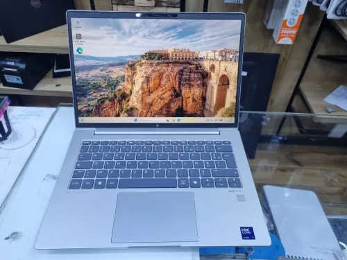HP ELITEBOOK 640 G11