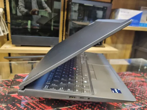 LENOVO STATION P16 GEN2